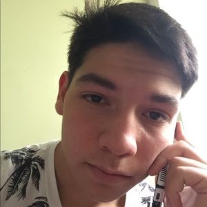 Meet your Posher, Christopher